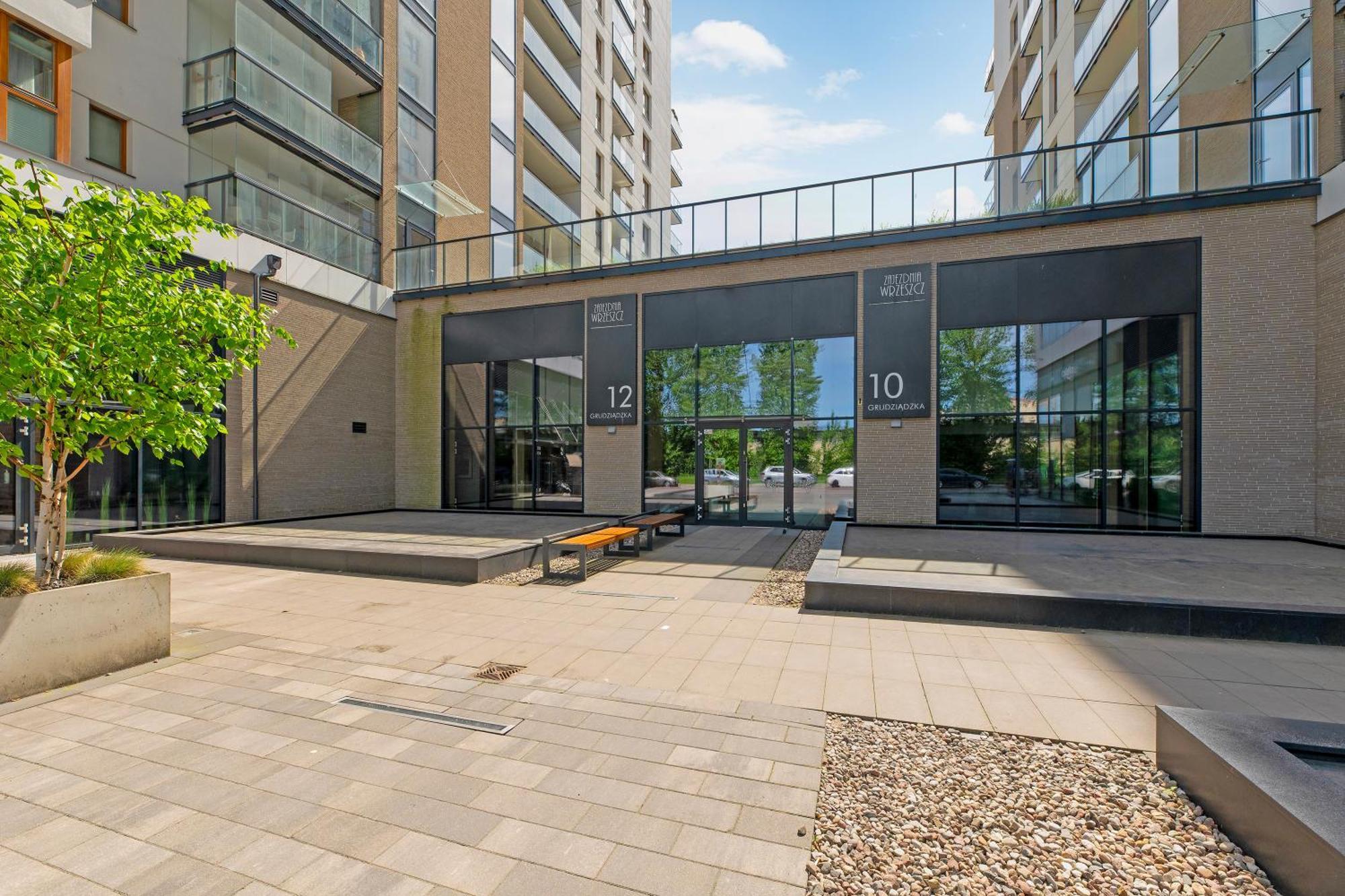 Zajezdnia Wrzeszcz Seaside & Parking By Downtown Apartments Gdansk Exterior photo