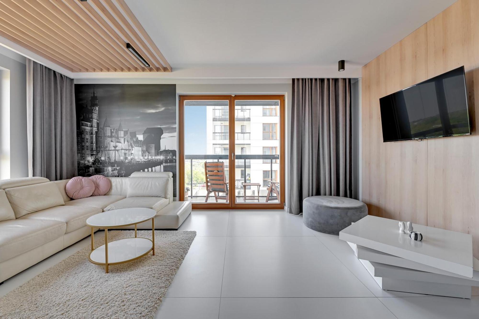 Zajezdnia Wrzeszcz Seaside & Parking By Downtown Apartments Gdansk Room photo