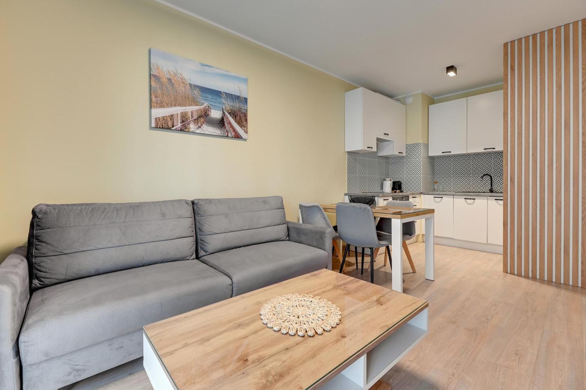 Zajezdnia Wrzeszcz Seaside & Parking By Downtown Apartments Gdansk Room photo