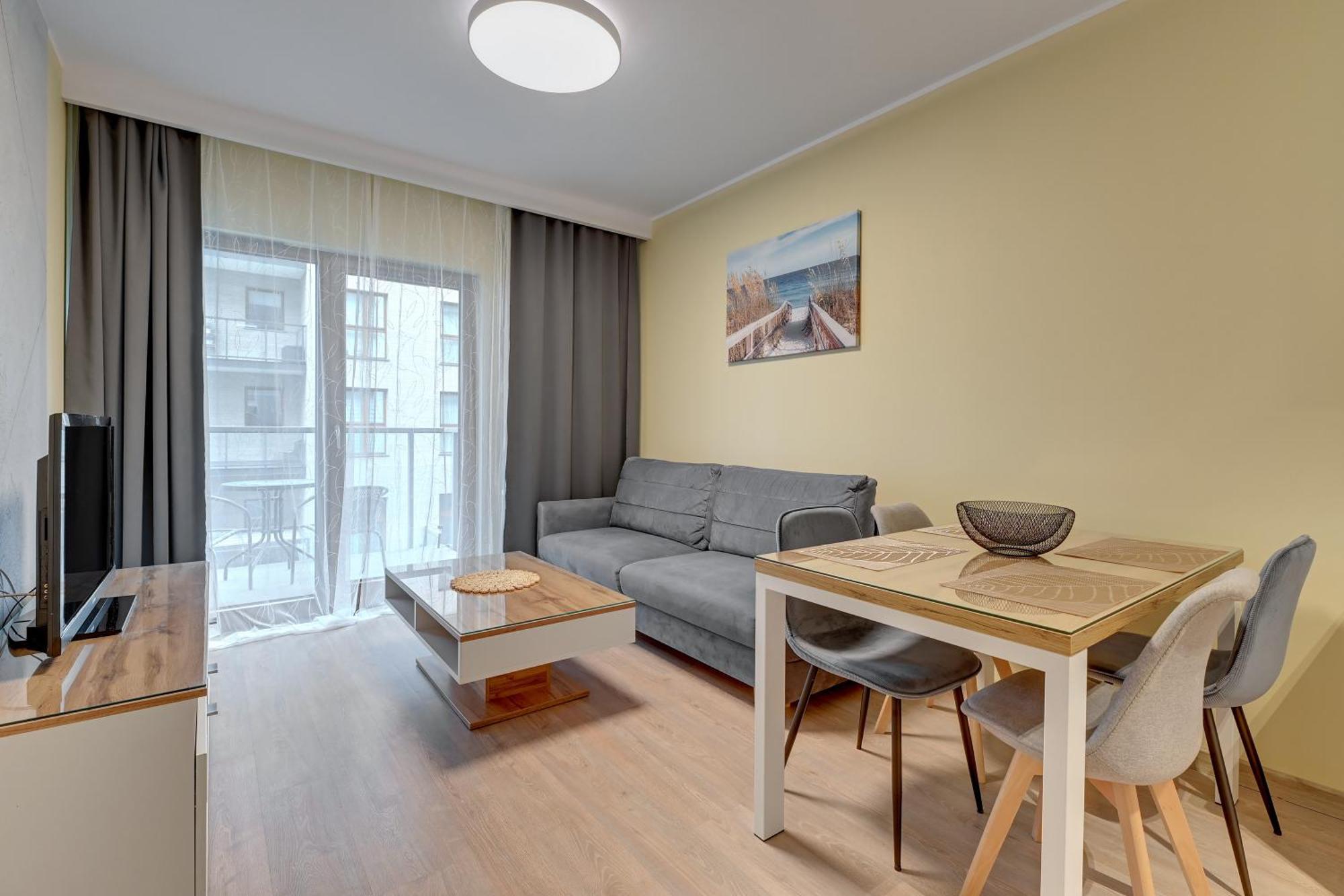 Zajezdnia Wrzeszcz Seaside & Parking By Downtown Apartments Gdansk Exterior photo